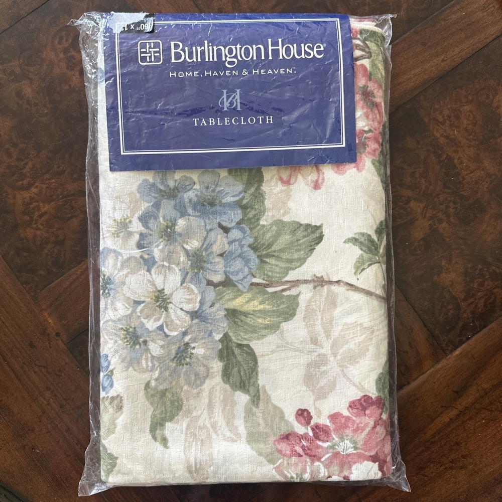 VTG Burlington House Tablecloth Azalea Floral Oblong 60x120 Inch USA Home New